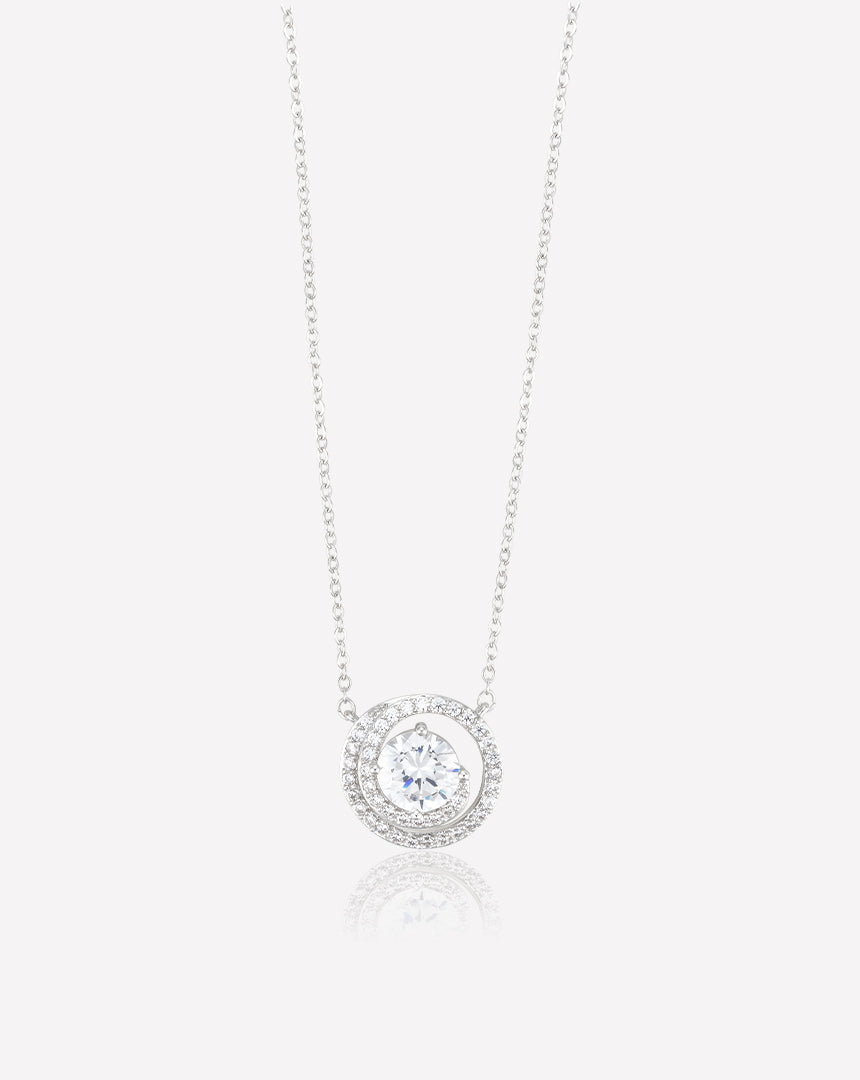 Vera Solitaire Necklace