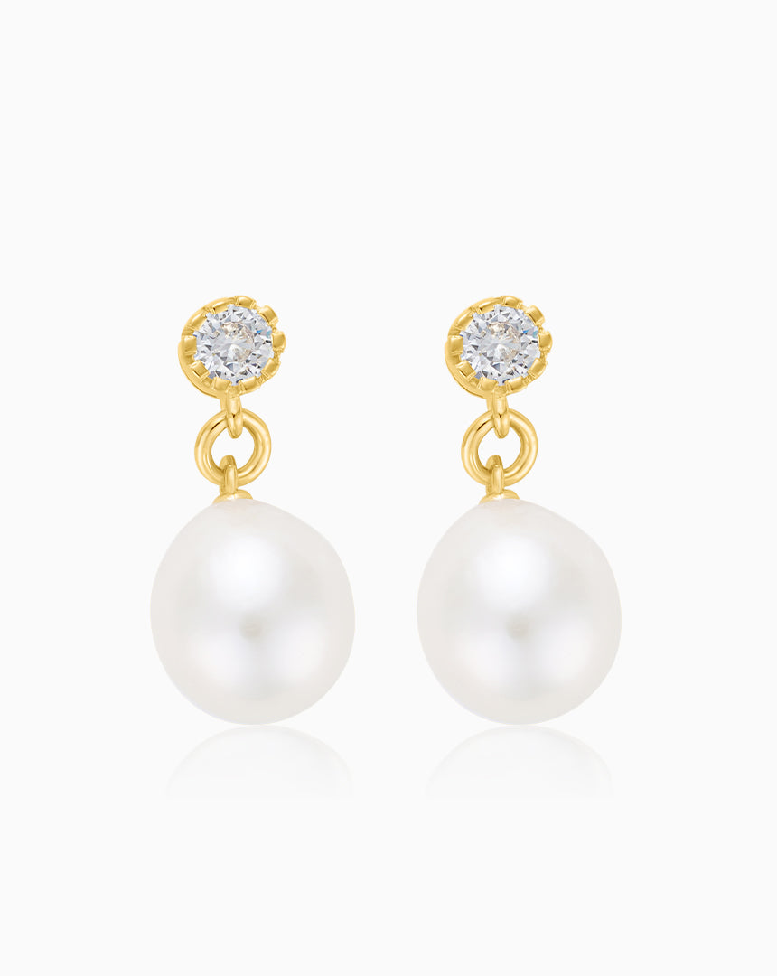 Pearl Earring