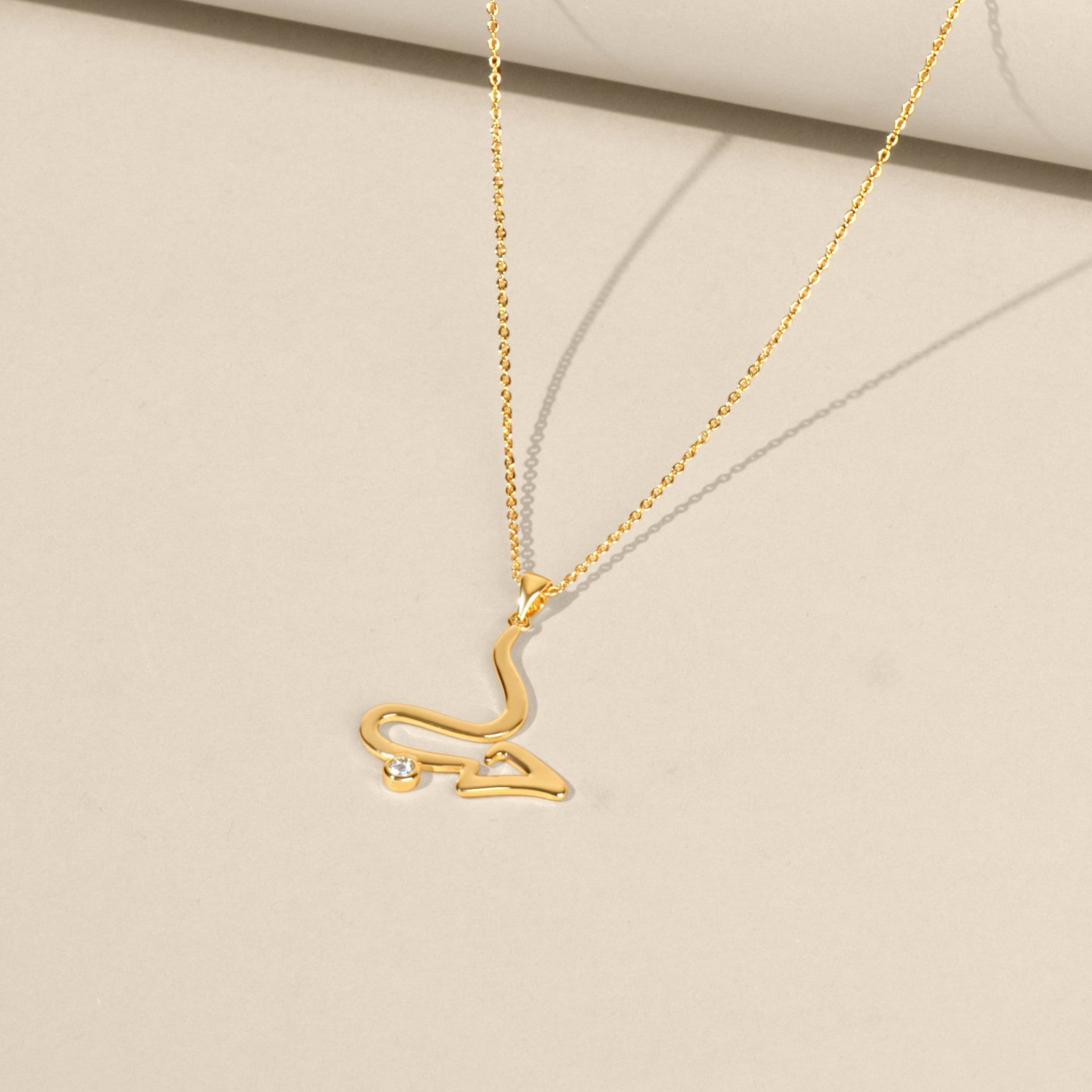 Bloom love necklace Secondary image